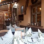 מלון Brauereigasthof Dachsenfranz Zuzenhausen