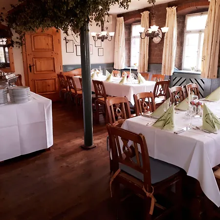 Hotel Brauereigasthof Dachsenfranz 3*