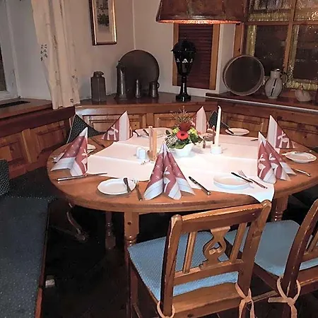 Brauereigasthof Dachsenfranz Отель