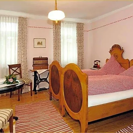 Brauereigasthof Dachsenfranz 3*