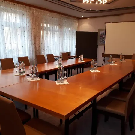 Brauereigasthof Dachsenfranz Hotel 3*